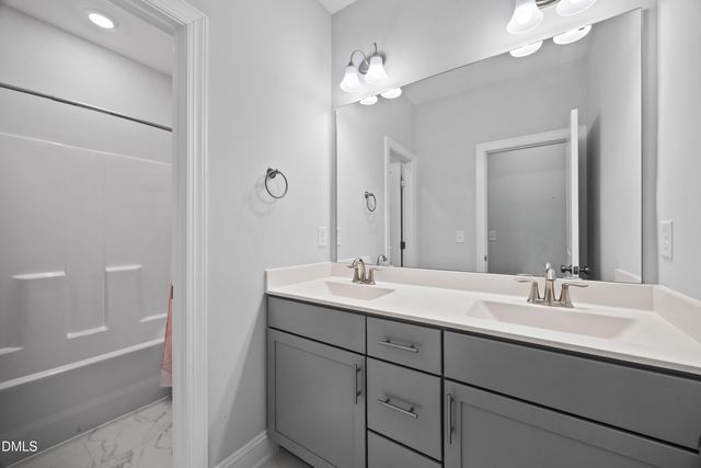 457 High Woods Ridge, Chapel Hill, NC 27517