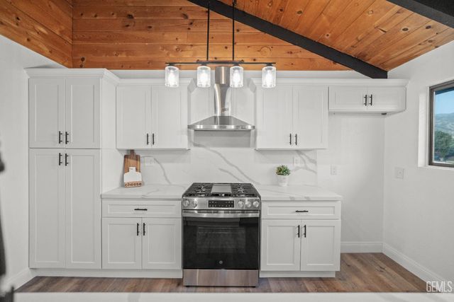 24501 Pueblo Court, Tehachapi, CA 93561