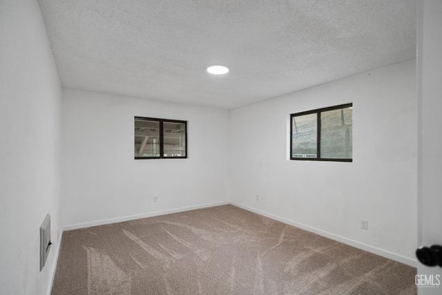 24501 Pueblo Court, Tehachapi, CA 93561