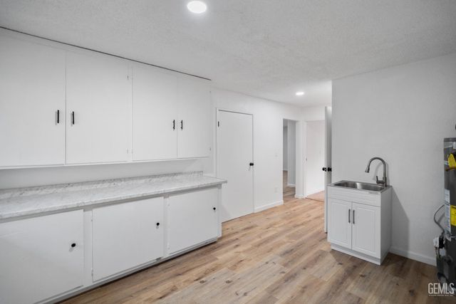 24501 Pueblo Court, Tehachapi, CA 93561