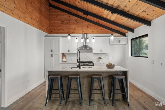 24501 Pueblo Court, Tehachapi, CA 93561