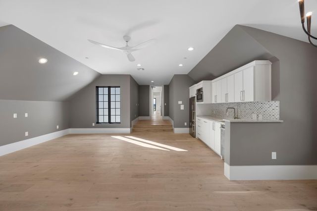 1496 Buffalo Gap RD, Lakeway, TX 78734