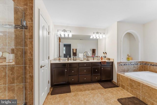 63 COACHMAN CIR, Stafford, VA 22554