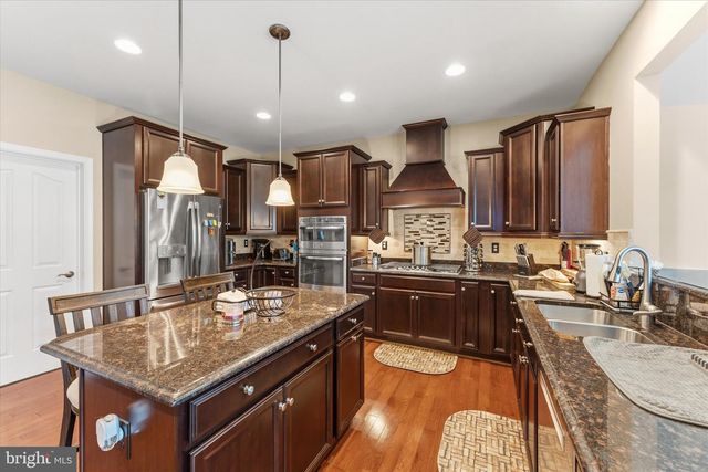 63 COACHMAN CIR, Stafford, VA 22554