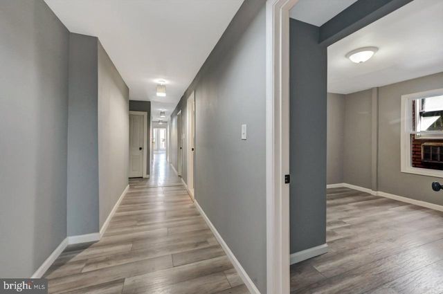 128 E BROAD ST, Tamaqua, PA 18252