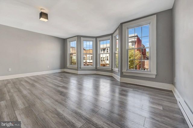 128 E BROAD ST, Tamaqua, PA 18252
