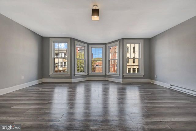 128 E BROAD ST, Tamaqua, PA 18252