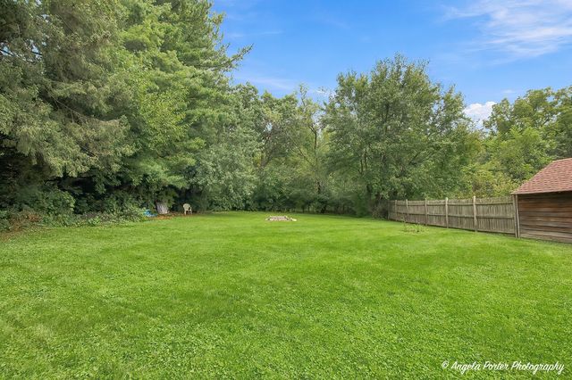 3848 E Solon Road, Richmond, IL 60071