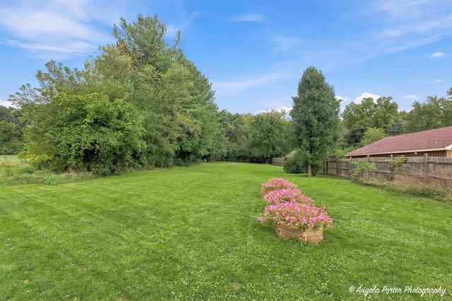 3848 E Solon Road, Richmond, IL 60071
