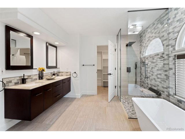 9838 Cypress Point Cir, Lone Tree, CO 80124