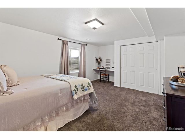 9838 Cypress Point Cir, Lone Tree, CO 80124