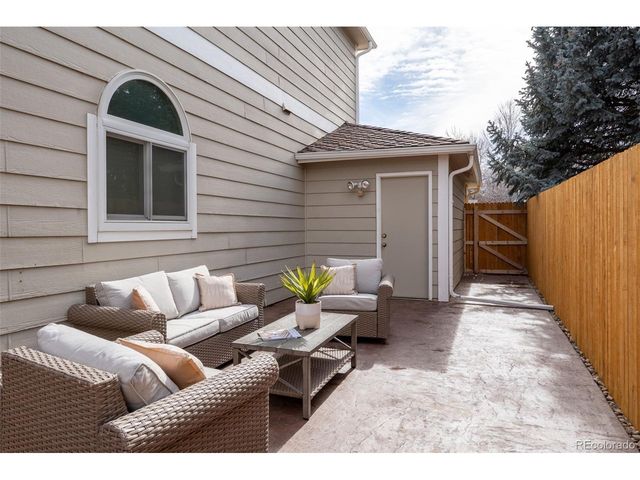 9838 Cypress Point Cir, Lone Tree, CO 80124