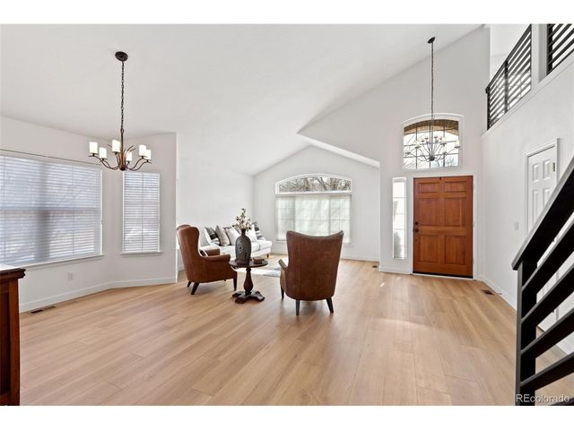 9838 Cypress Point Cir, Lone Tree, CO 80124