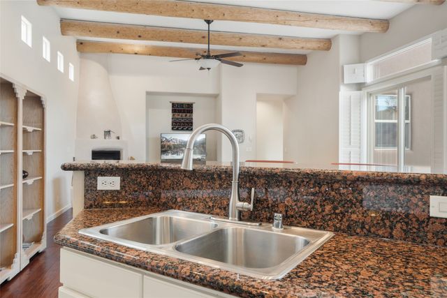 6549 S Richards Avenue, Santa Fe, NM 87508
