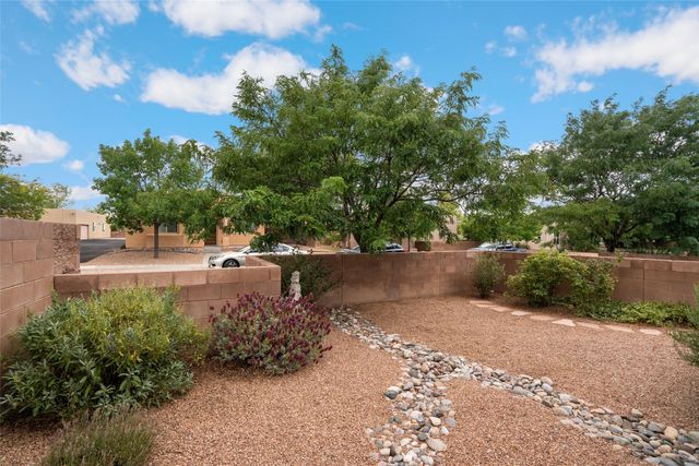 6549 S Richards Avenue, Santa Fe, NM 87508