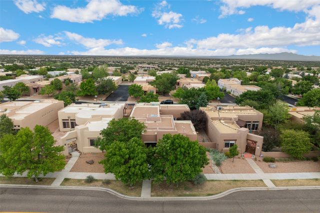 6549 S Richards Avenue, Santa Fe, NM 87508