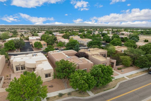 6549 S Richards Avenue, Santa Fe, NM 87508