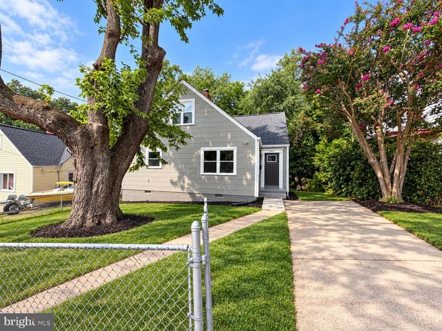 4404 54TH PL, Bladensburg, MD 20710