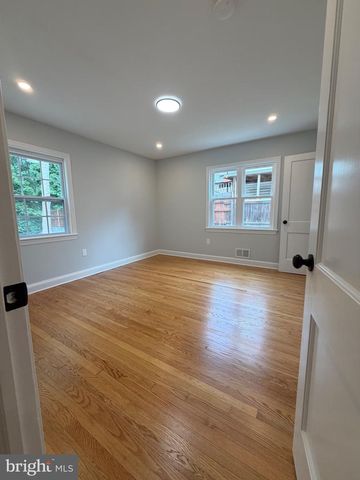 4404 54TH PL, Bladensburg, MD 20710