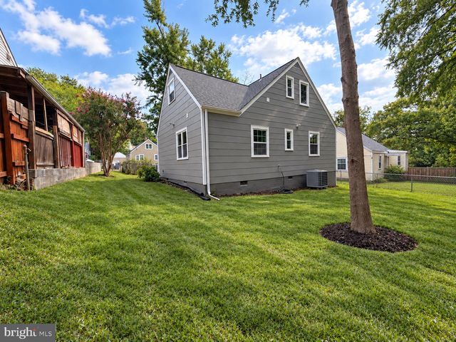4404 54TH PL, Bladensburg, MD 20710