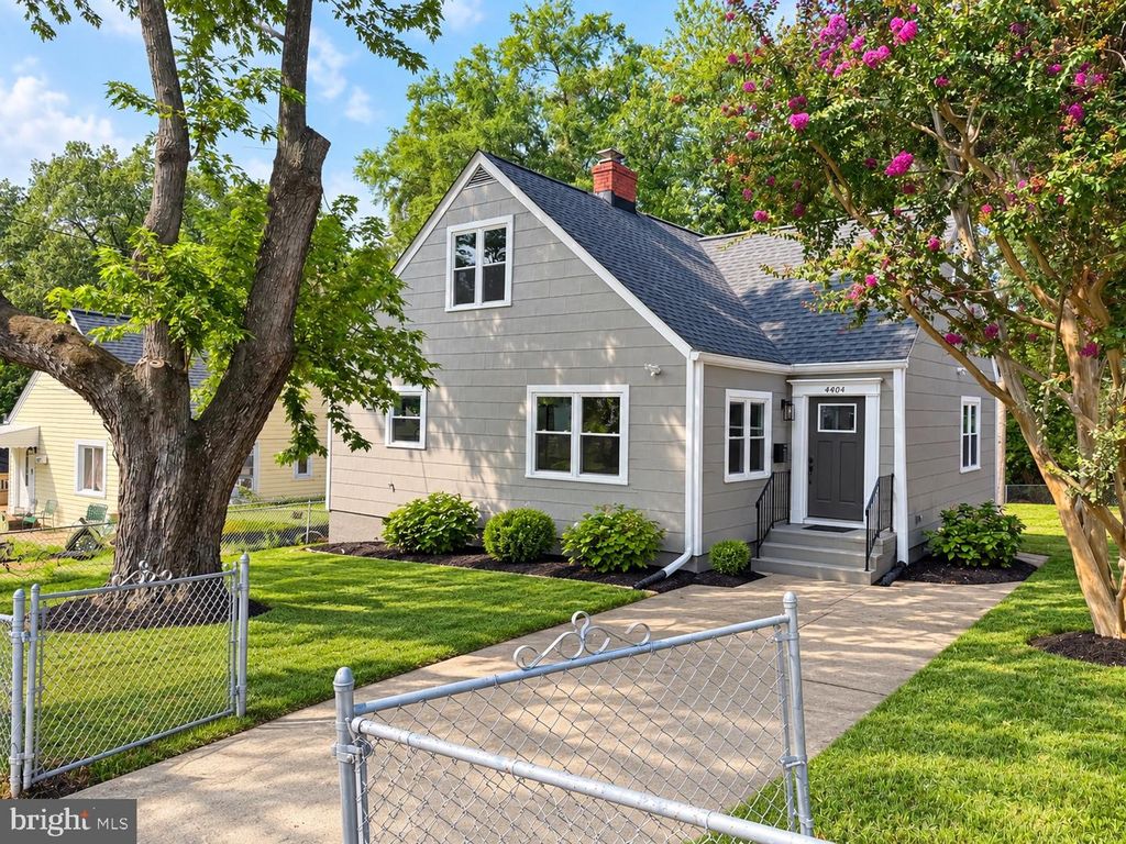 4404 54TH PL, Bladensburg, MD 20710