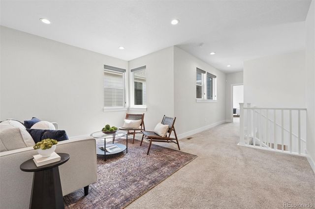 21642 E 60th Avenue, Aurora, CO 80019