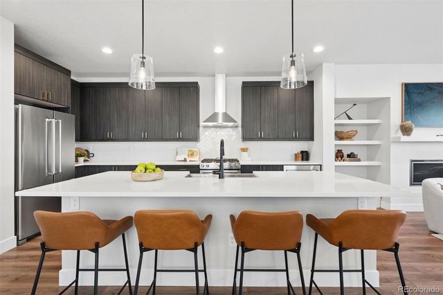21642 E 60th Avenue, Aurora, CO 80019
