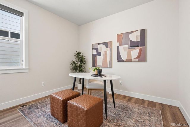 21642 E 60th Avenue, Aurora, CO 80019