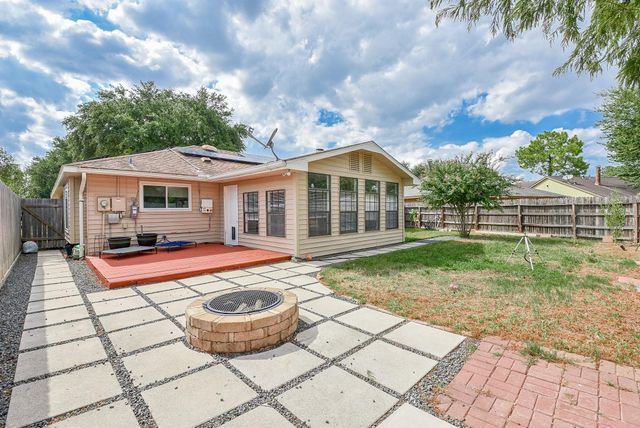 2722 Amaranth Drive, Houston, TX 77084