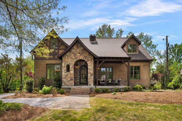 1127A Glendale Ln, Nashville, TN 37204