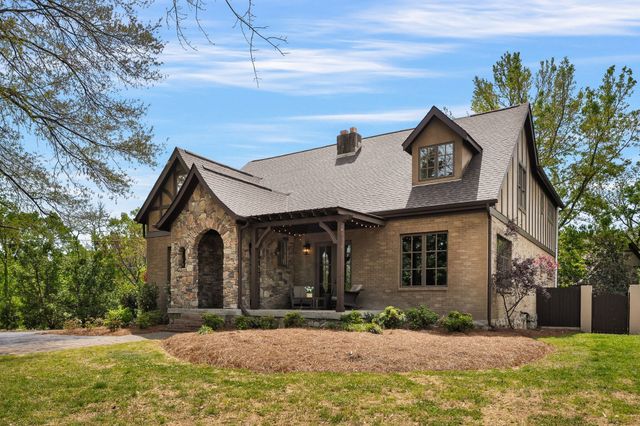 1127A Glendale Ln, Nashville, TN 37204