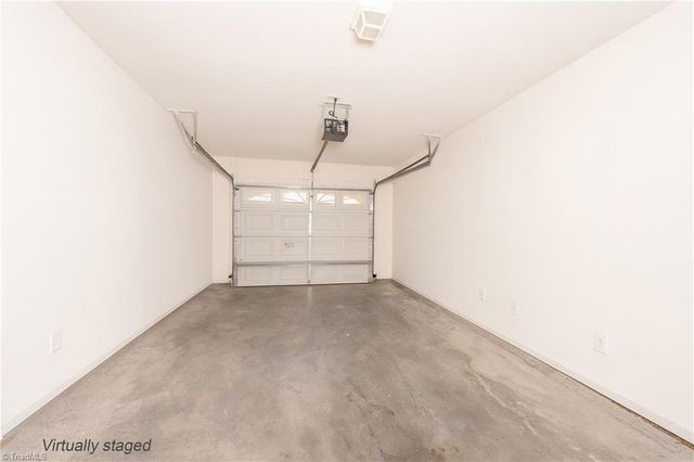 3916 Creekside Court, Winston-salem, NC 27127