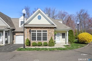 32 Lucius Court 32, Milford, CT 06460