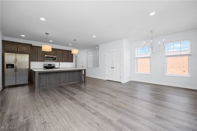 2059 W 34th Place, Cleveland, OH 44113