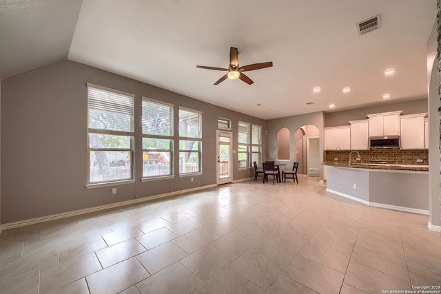 726 Firenze, San Antonio, TX 78245