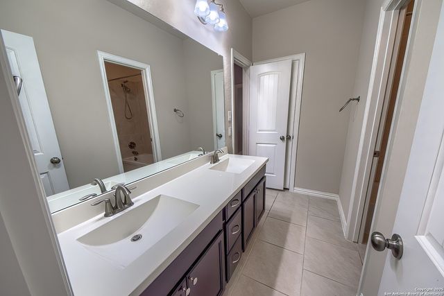 726 Firenze, San Antonio, TX 78245