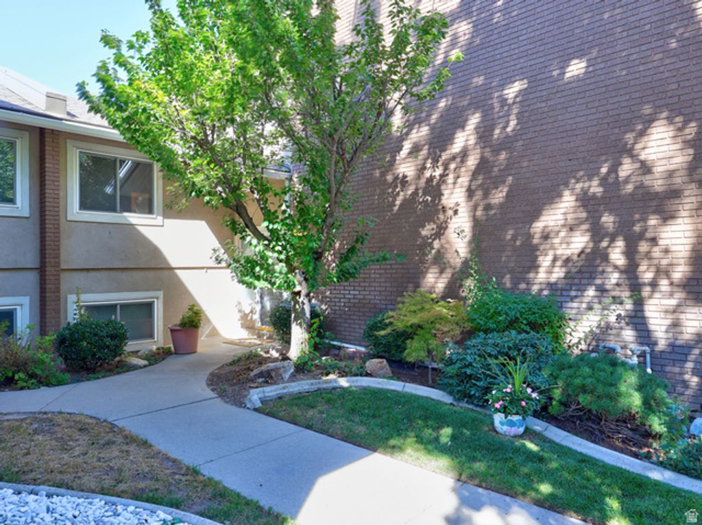 1875 E CASINO WAY, Salt Lake City, UT 84121 — photo 2