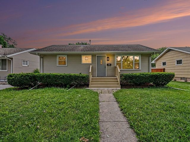 14241 S Blaine Avenue, Posen, IL 60469