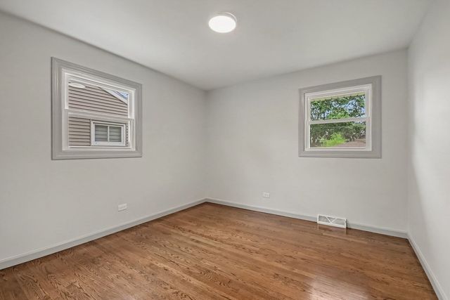 14241 S Blaine Avenue, Posen, IL 60469