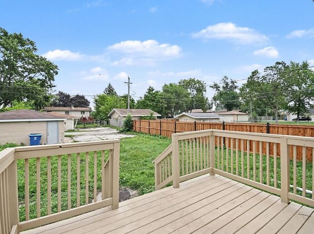 14241 S Blaine Avenue, Posen, IL 60469