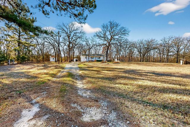 2752 Private Road 2410, Quinlan, TX 75474