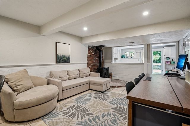 453 Turnpike Street 20, Easton, MA 02375