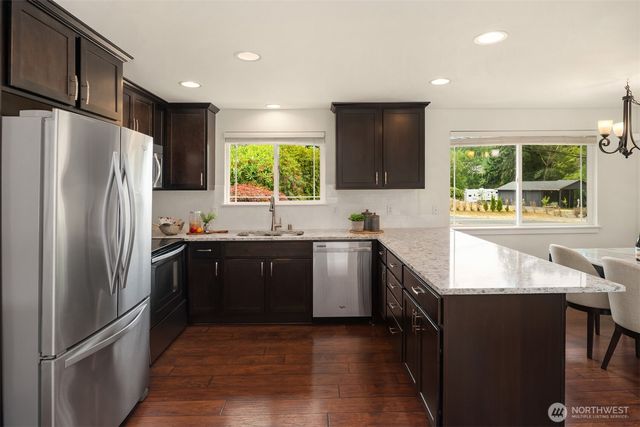 1719 19th Avenue SE, Puyallup, WA 98372