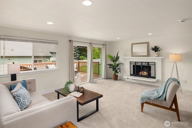 1719 19th Avenue SE, Puyallup, WA 98372