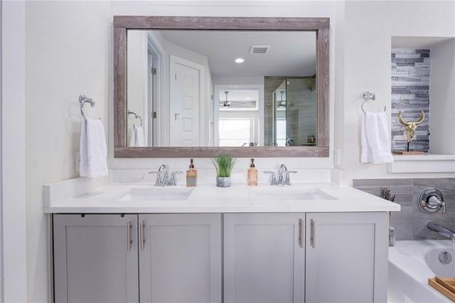 8001 Beacon Knob WAY, Austin, TX 78744