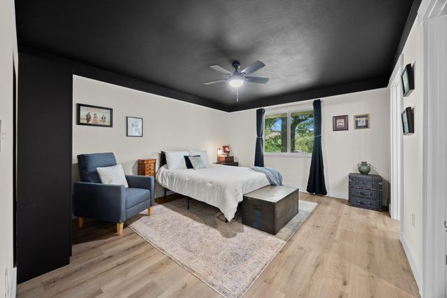 24502 Long Hollow TRL, Leander, TX 78641