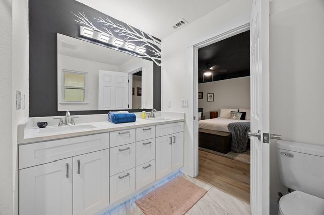 24502 Long Hollow TRL, Leander, TX 78641
