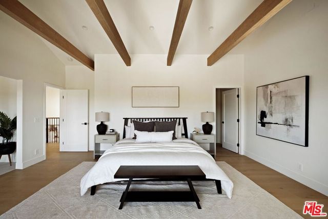 4041 Davana Road, Sherman Oaks, CA 91423