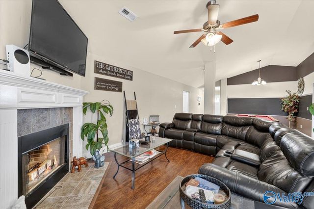 118 Gardengate Drive, Harvest, AL 35749