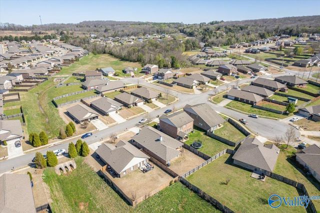 118 Gardengate Drive, Harvest, AL 35749